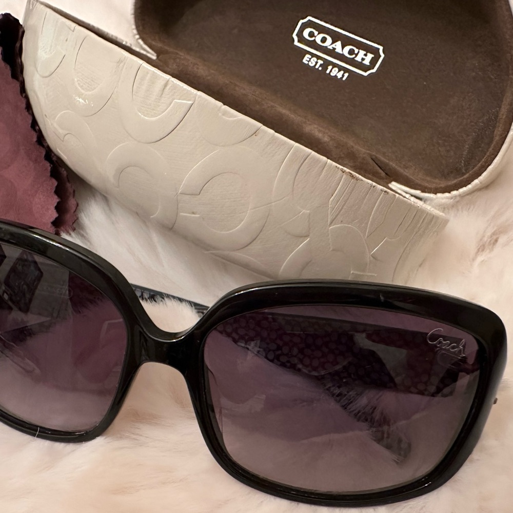 Coach Signature Scarlet Black Oversized Sunglasses PreLOVED Cond See all pics